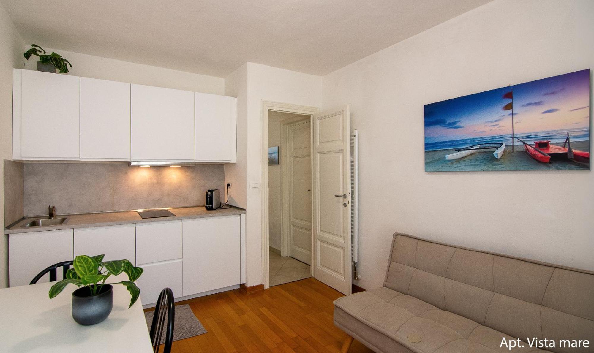 Amamare Apartments 비아레지오 외부 사진